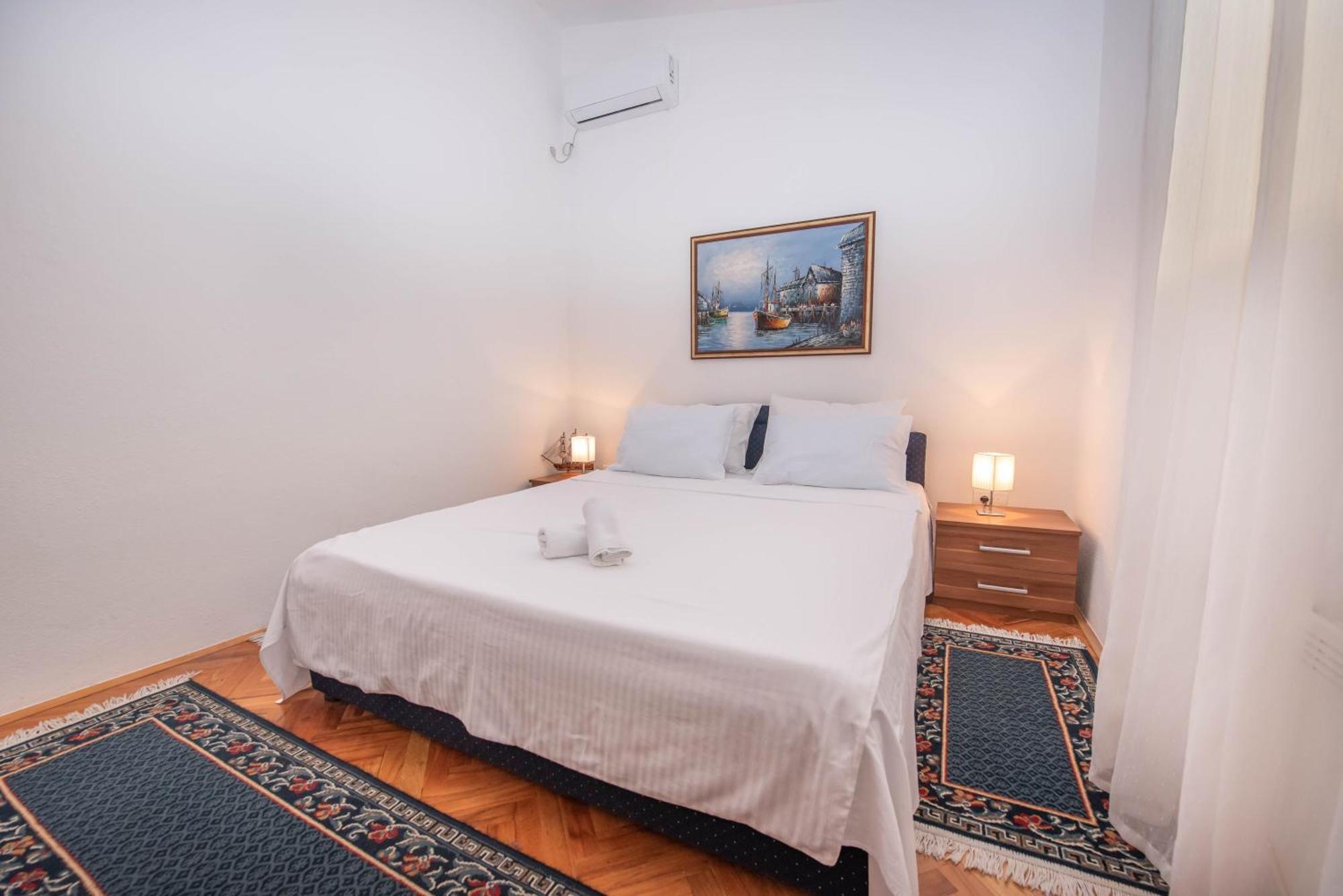 S&P City Center Apartments Kotor Kültér fotó